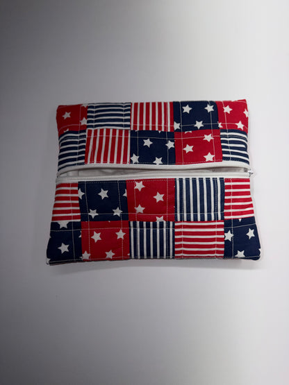 Flat patriotic zipper pouch